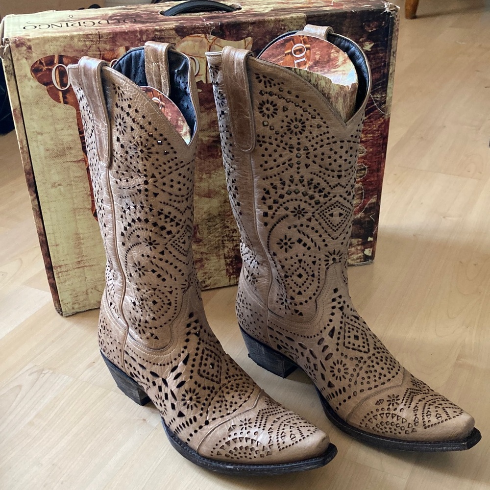 NIB! Old Gringo Tan Cutout Heeled Boots